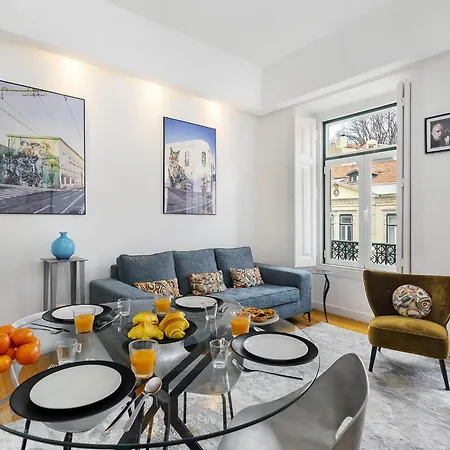 Whome Boho-chic Santos Apartment: Industriais 7 Лиссабон