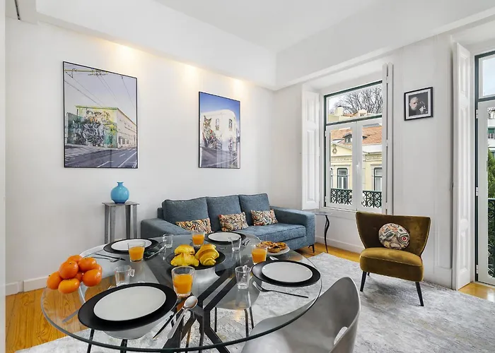 Whome Boho-chic Santos Apartment: Industriais 7 Lisboa